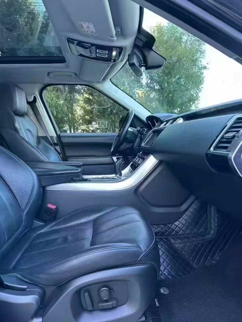 吉林16年路虎揽胜运动8