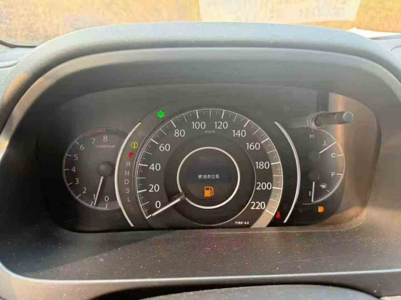 衡阳17年本田CRV6