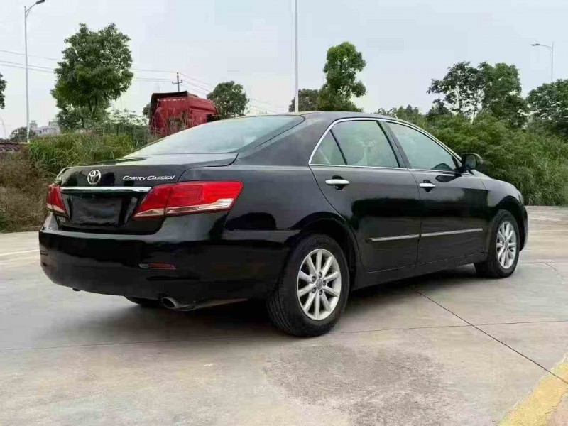 常德14年丰田凯美瑞9