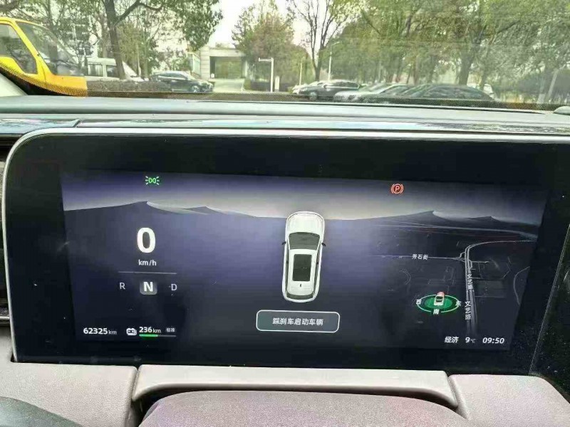 衡阳23年零跑汽车C114