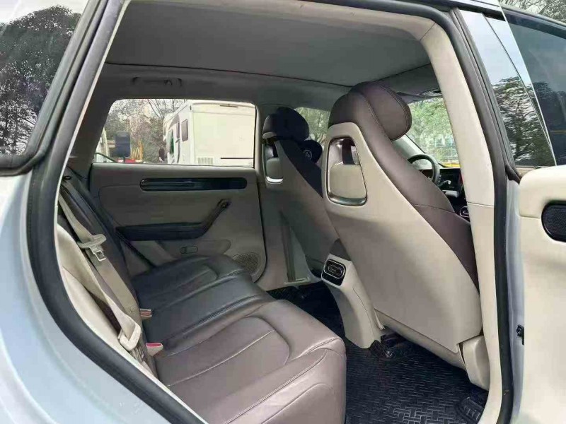 衡阳23年零跑汽车C116