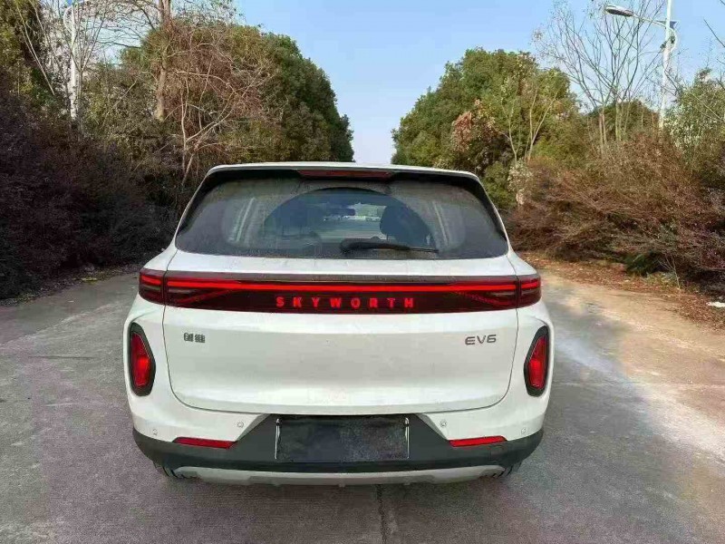 岳阳25年创维EV69