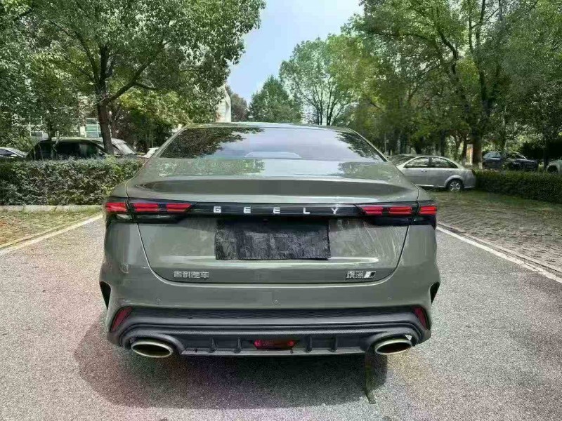 岳阳23年吉利缤瑞9