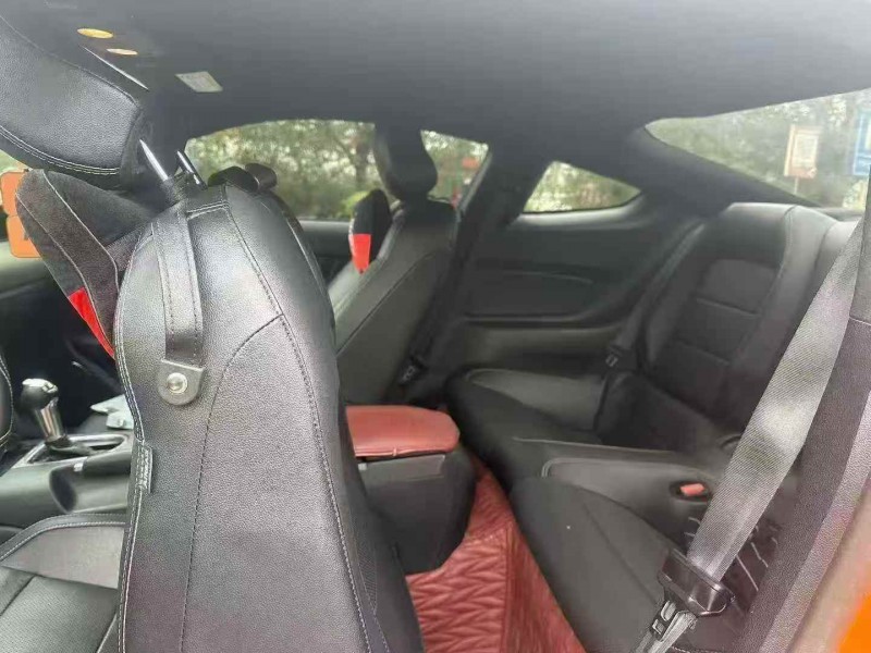 重庆22年福特野马4