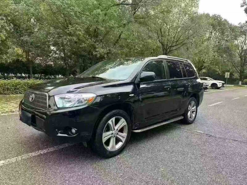 邵阳12年丰田汉兰达3