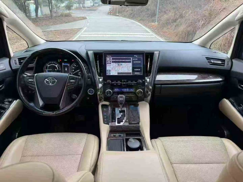 湘潭20年丰田威尔法5