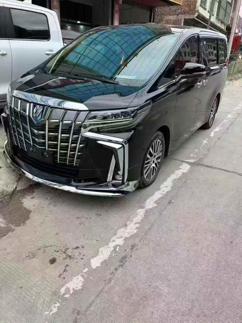 湘潭17年丰田埃尔法3