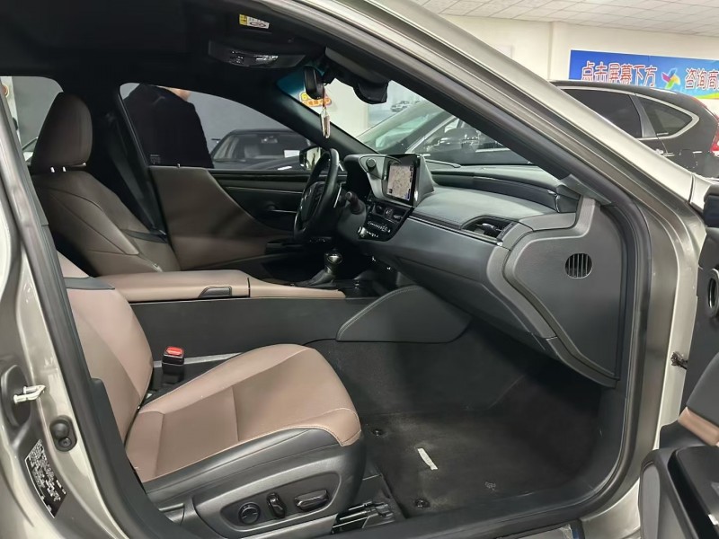 廊坊23年雷克萨斯ES5