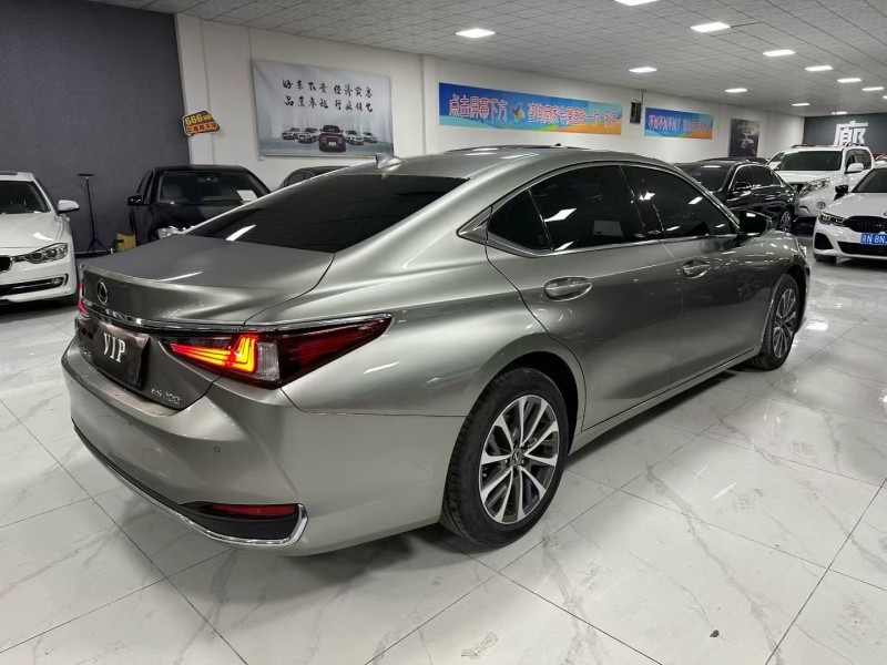 廊坊23年雷克萨斯ES7
