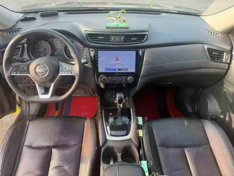 常德18年日产奇骏5