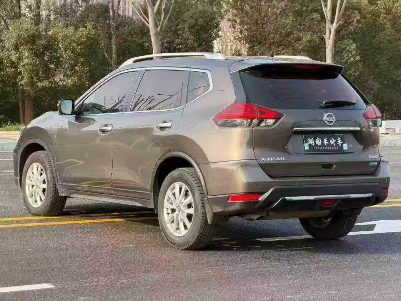 常德18年日产奇骏8