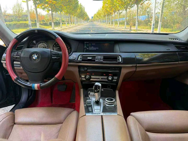 徐州12年宝马7系7