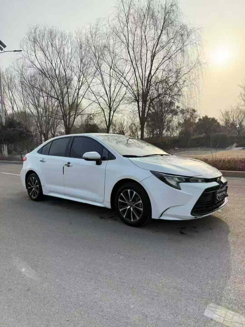 潍坊23年丰田雷凌2