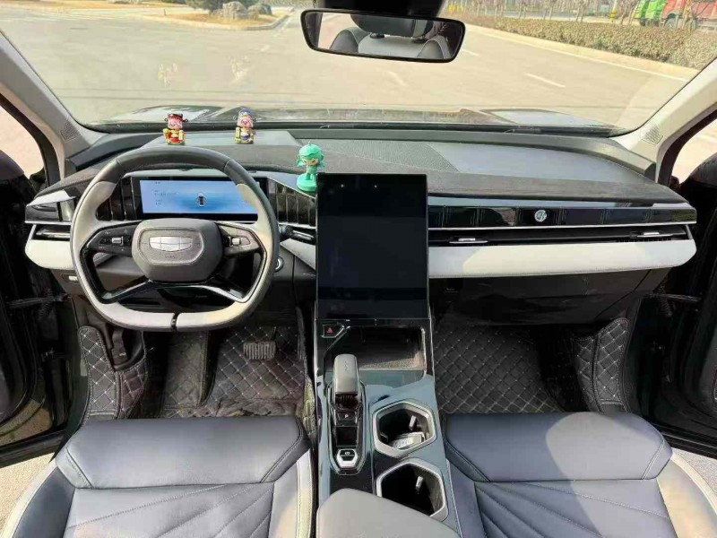 烟台23年吉利博越4