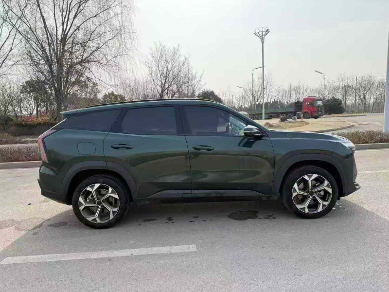 烟台23年吉利博越7