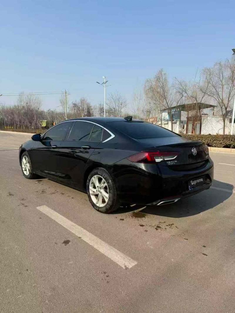 济南21年别克君威9