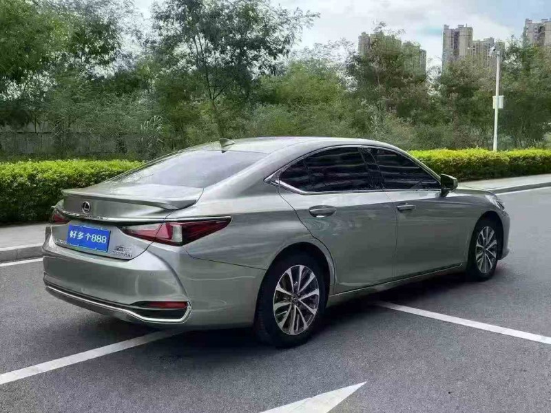 江门24年雷克萨斯ES7