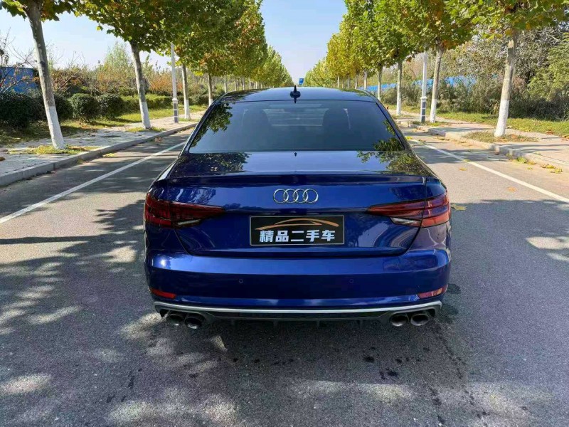 徐州17年奥迪A4L6
