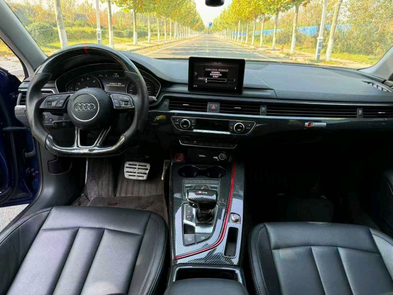 徐州17年奥迪A4L8