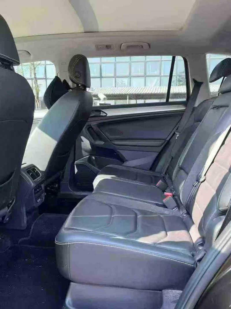 佛山18年大众途观5