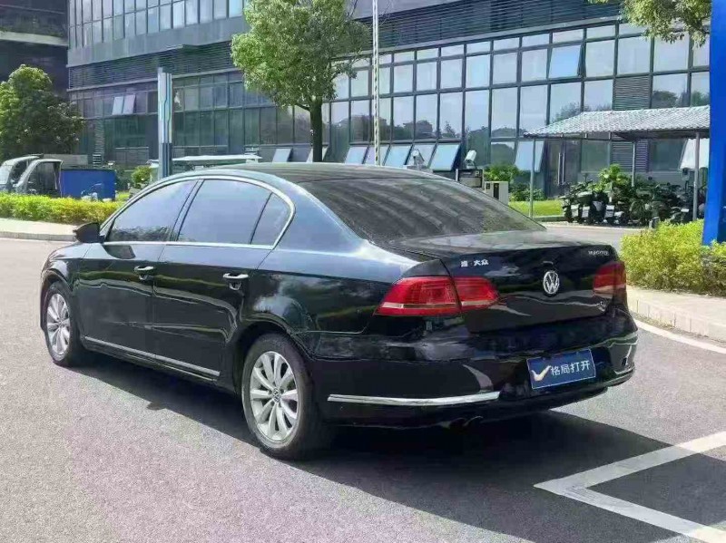 佛山16年大众迈腾7