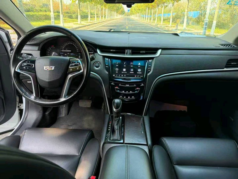 徐州18年凯迪拉克XTS7