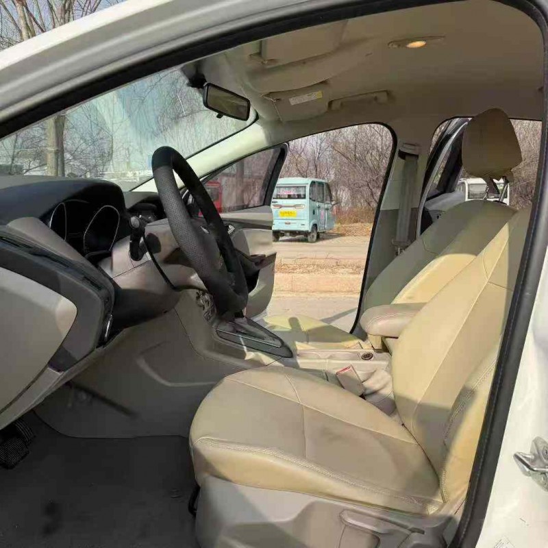 淄博15年福特福克斯4