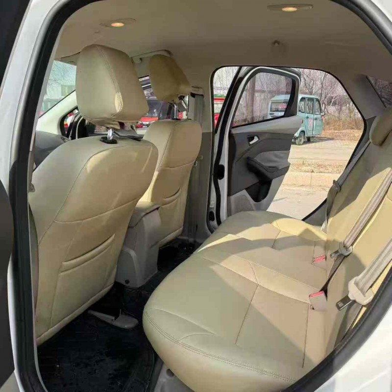 淄博15年福特福克斯7