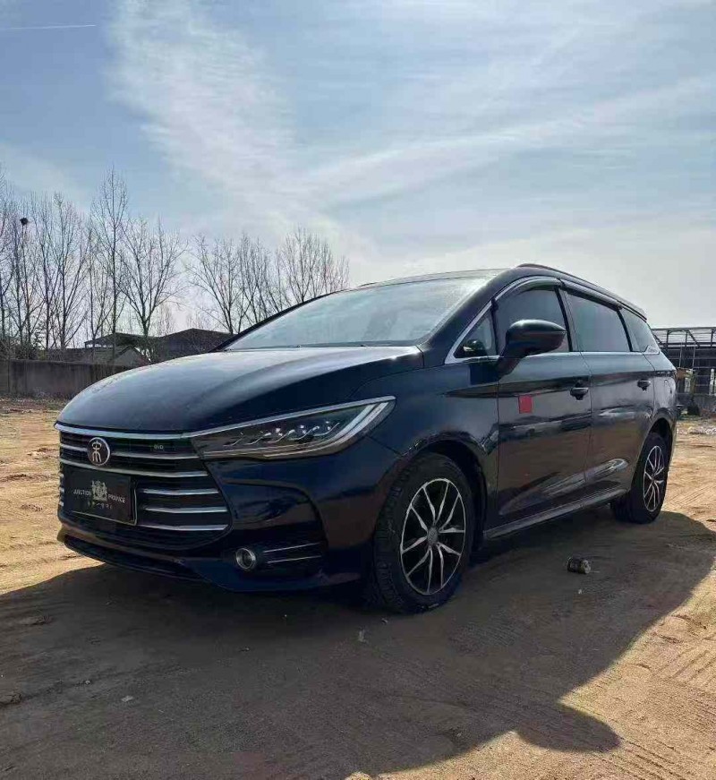东营18年比亚迪宋2
