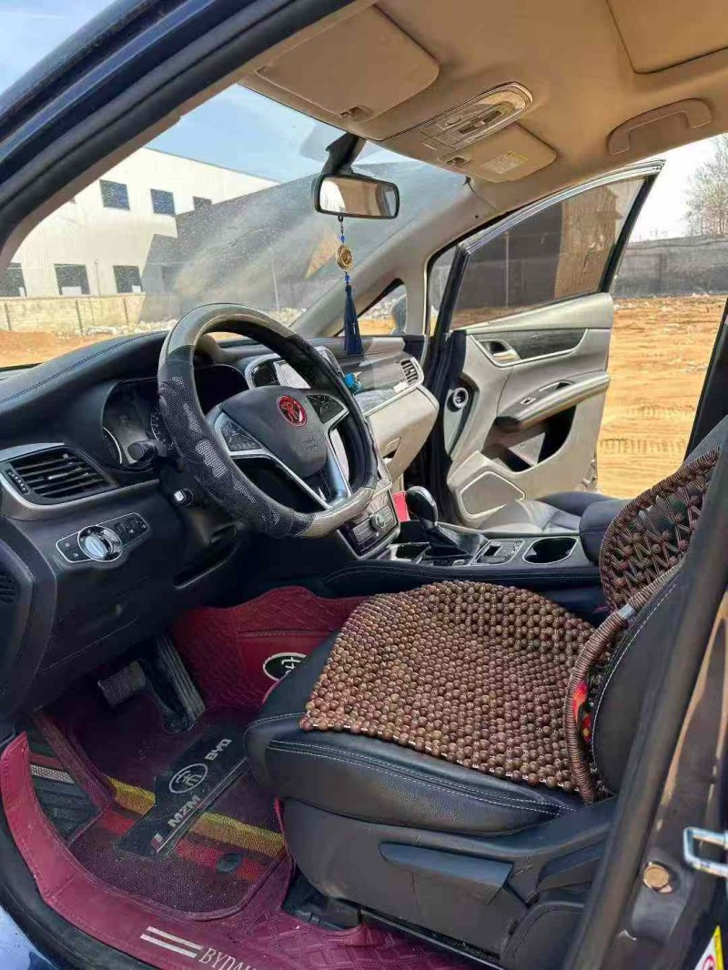 东营18年比亚迪宋5