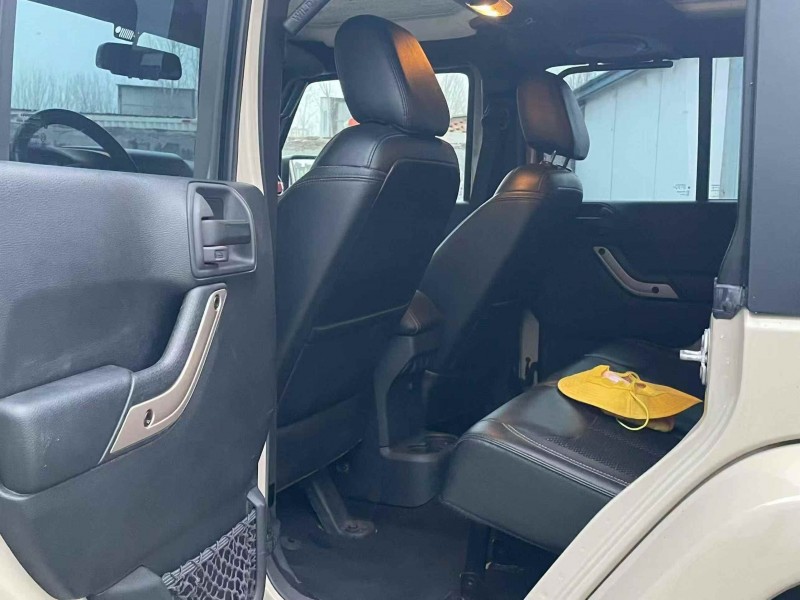 烟台17年Jeep牧马人5