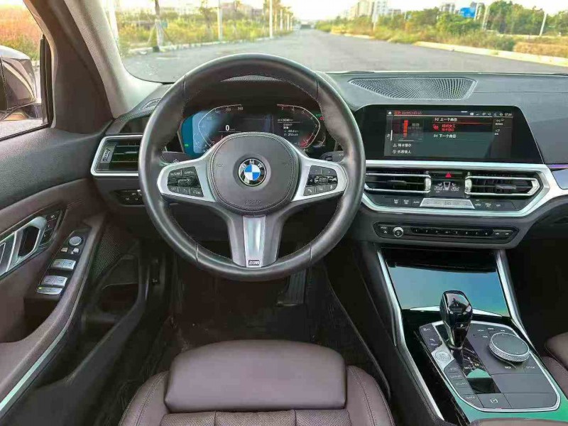 佛山22年宝马3系4