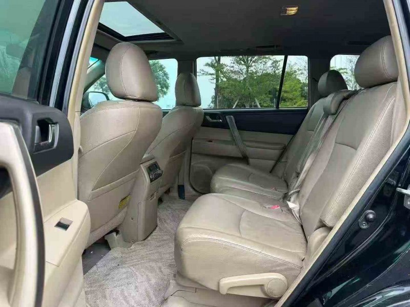 汕头12年丰田汉兰达6