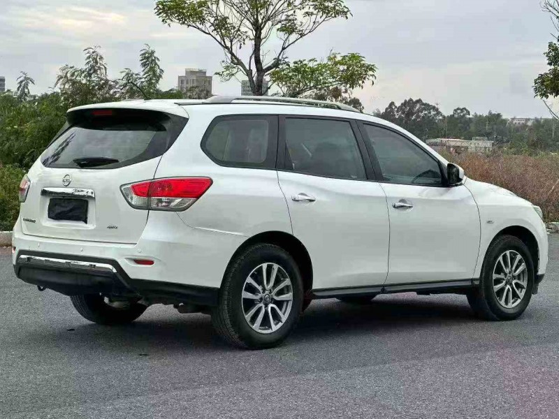 佛山19年日产探路者8