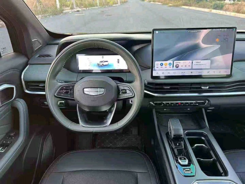 湛江24年吉利豪越6