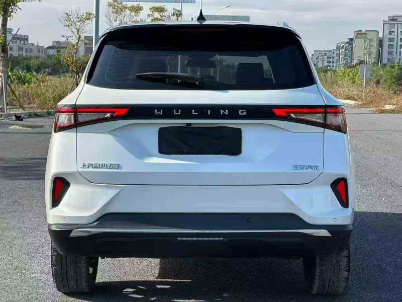 广州22年五菱汽车星辰9