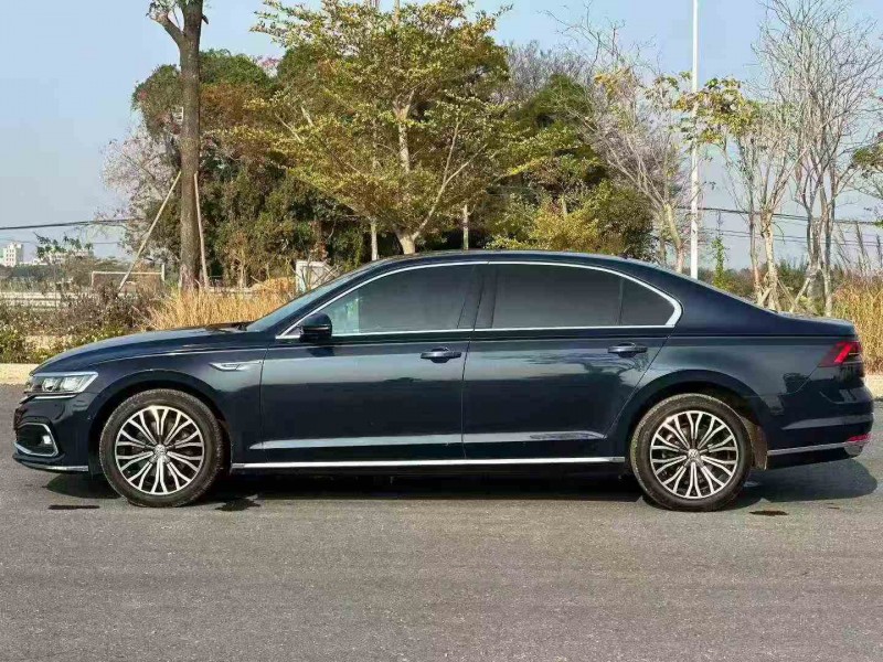 佛山24年大众辉昂3