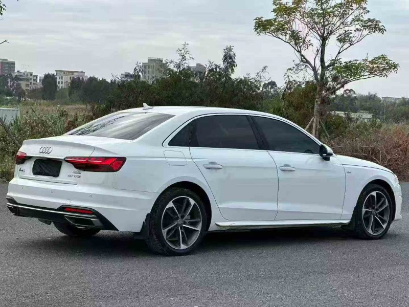 汕头21年奥迪A4L8