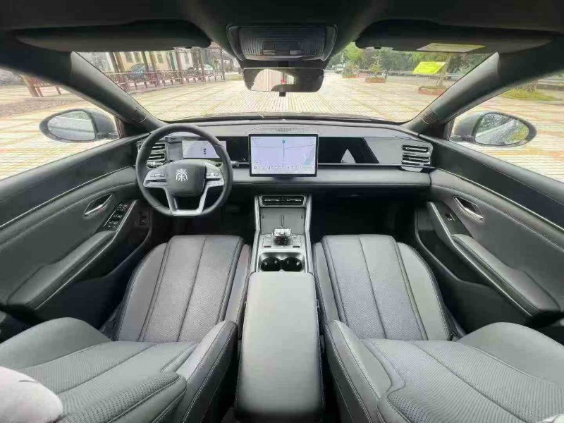 佛山25年比亚迪秦5