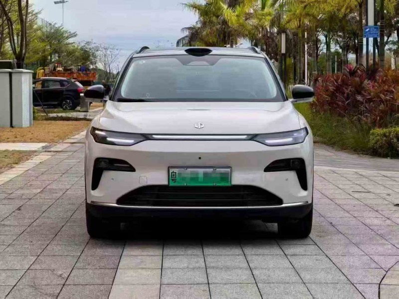 江门25年零跑汽车C111