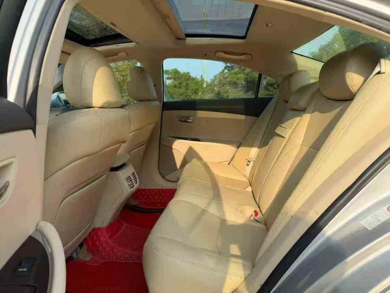 湛江12年雷克萨斯ES6