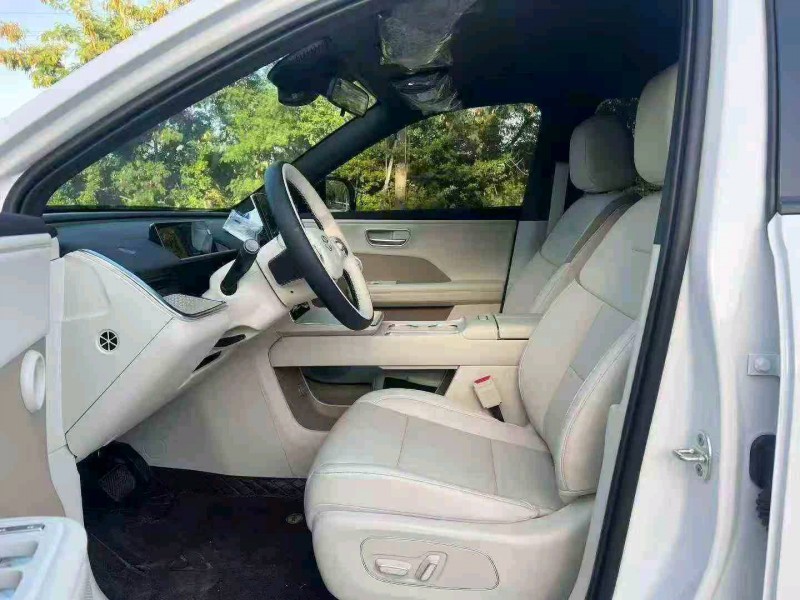 佛山25年丰田铂智4