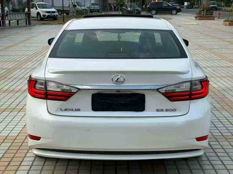 汕头16年雷克萨斯ES9