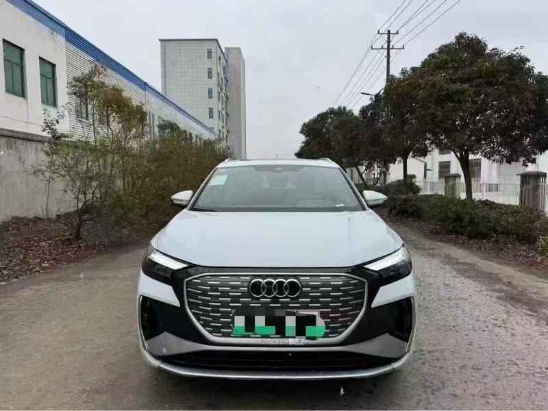 苏州26年奥迪Q41
