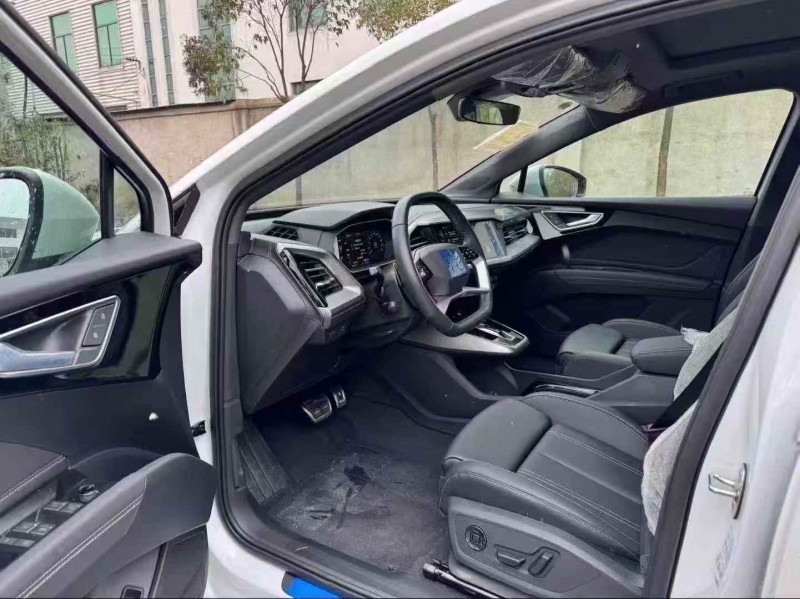 苏州26年奥迪Q46