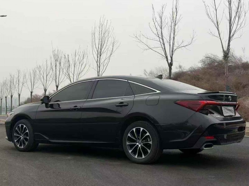 邢台23年丰田亚洲龙7