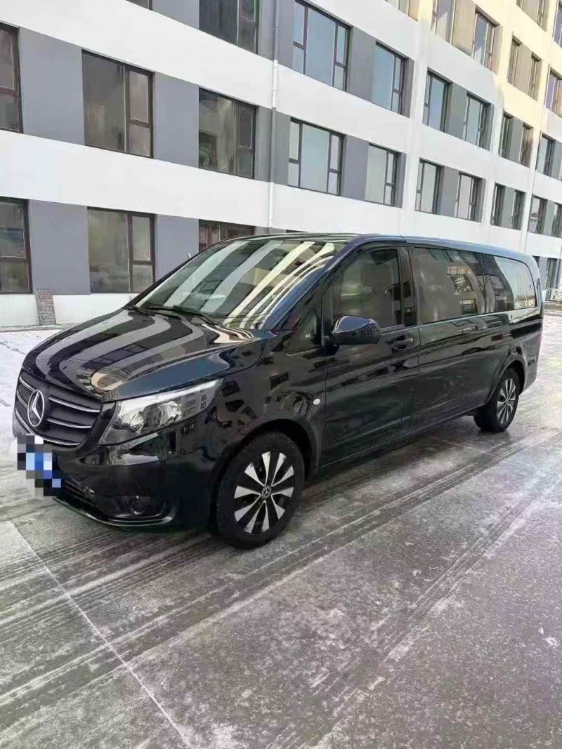 烟台22年奔驰威霆2