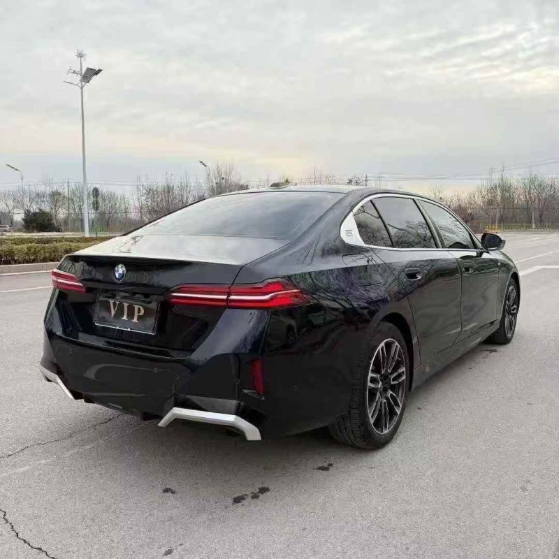 烟台24年宝马5系8