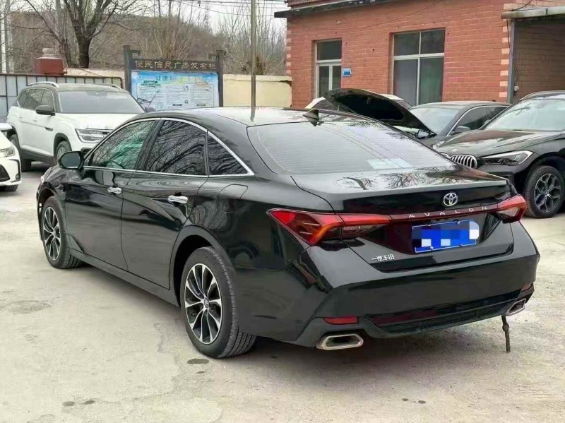 淄博24年丰田亚洲龙8