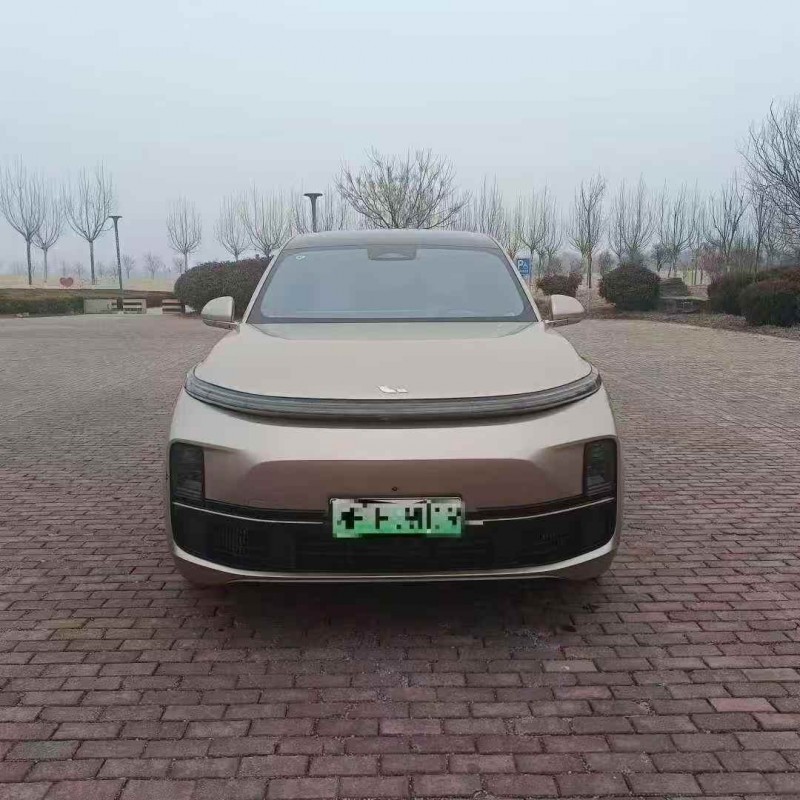 东营23年理想L81